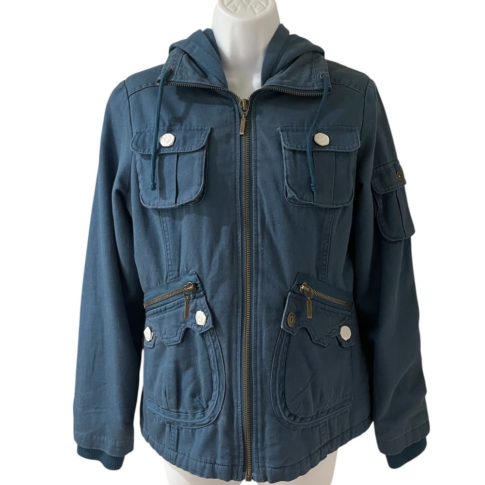 NWT Twilight BB Dakota Bella
Jacket size medium